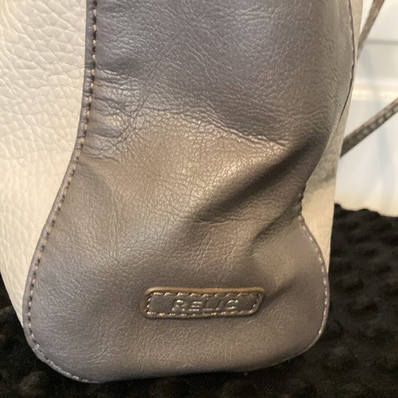 Relic Handbag - Picture 4 of 8